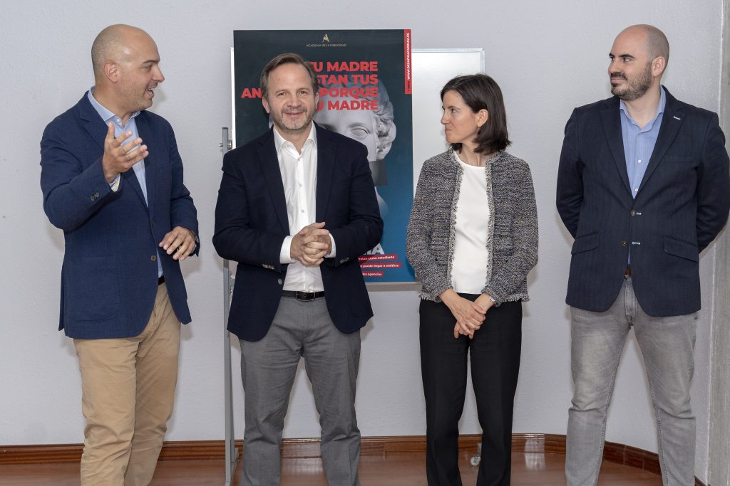 Francisco Palma, Pablo Azugaray, Nuria Villagra y Josu López_1